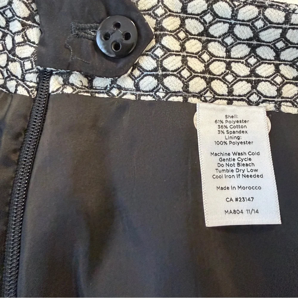 Talbots Chatham Ankle Women's Black White‎ Geometric Pants Size 4P